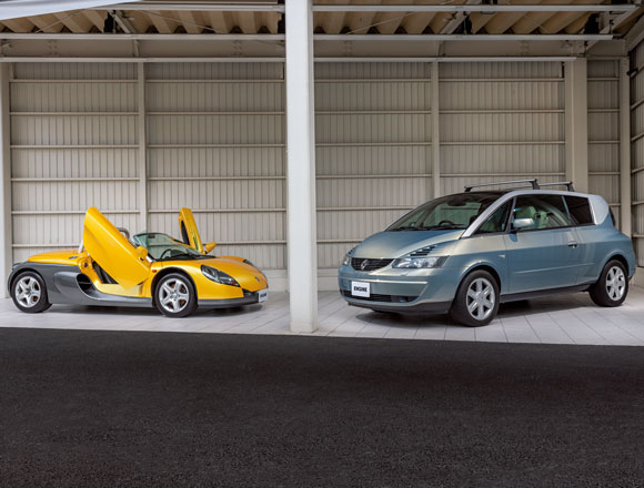 エンジン中古車探検隊が行く! ルノーの2ドア・ミニバン、アヴァンタイムを探せ! エンジン中古車探検隊が行く! ルノーの2ドア・ミニバン、アヴァンタイムを探せ!