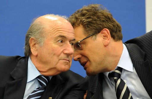 Fifa ブラッター前会長に追加処分 2028年まで活動停止に 写真3枚 国際ニュース Afpbb News