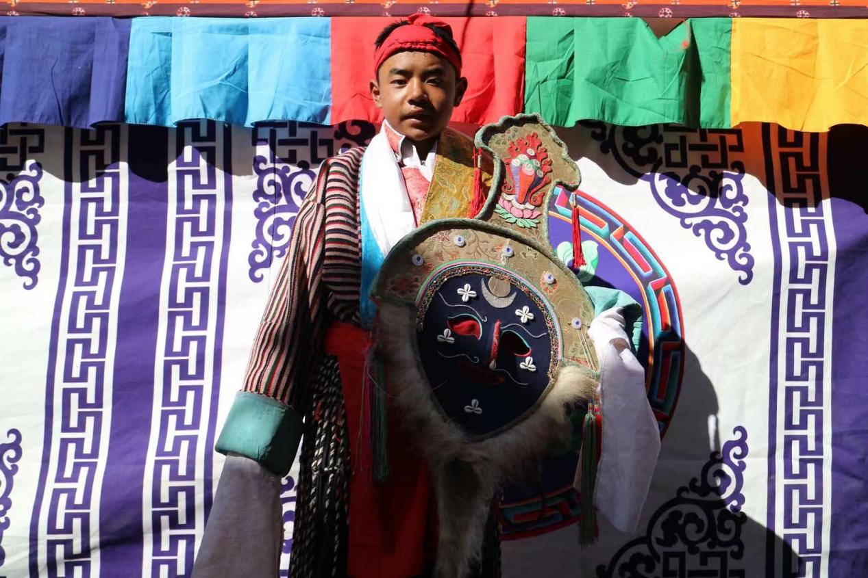 チベット族の少年が抱く伝統劇への夢 中国チベット自治区 写真3枚 国際ニュース:AFPBB News