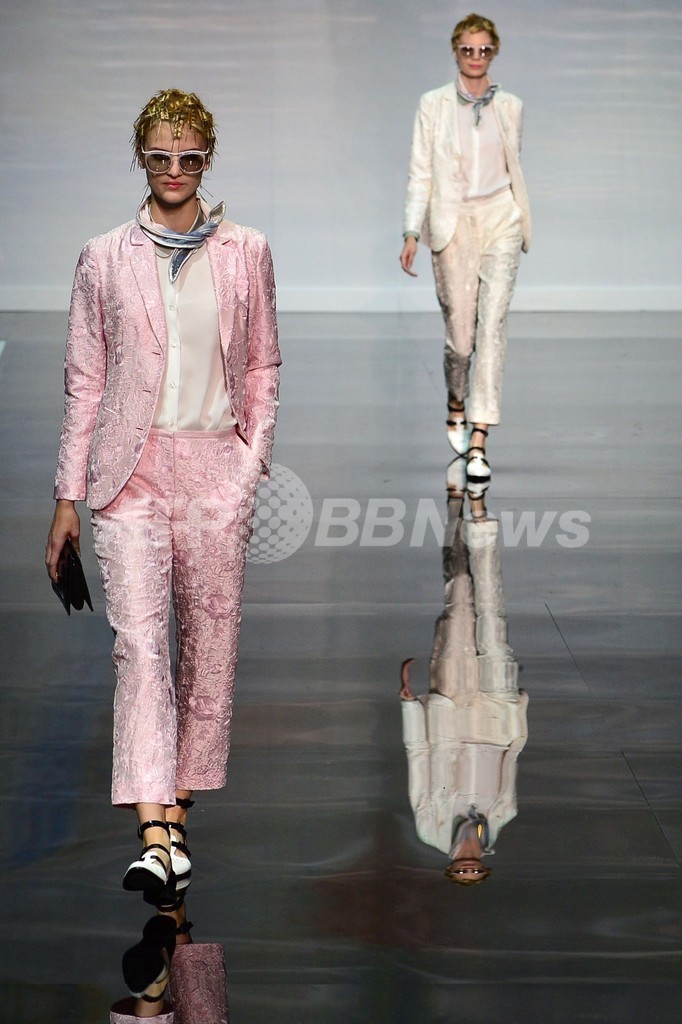 ＜14年春夏ミラノコレクション＞エンポリオ アルマーニ