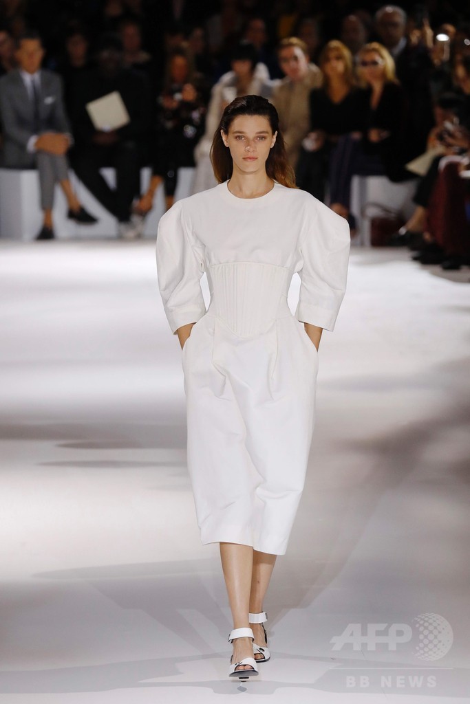 「ステラ マッカートニー」17年春夏