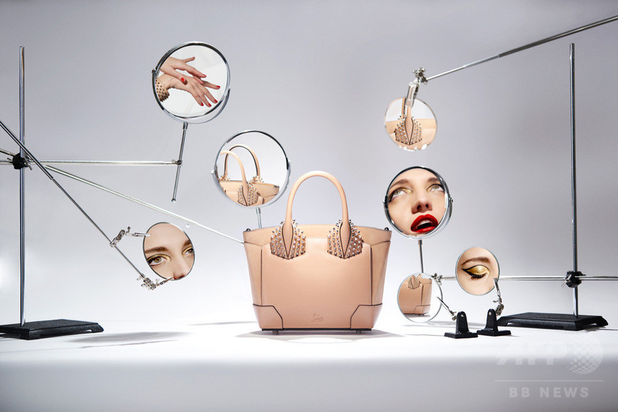 「クリスチャン ルブタン」秋冬新作バッグ誕生