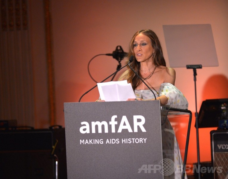 サラ・ジェシカがプレゼンテーター、amfARインスピレーション・ガラ開催