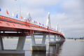 ロシア極東のブラゴベシチェンスクと中国北部の黒河を結ぶ初の道路橋。ロシア・アムール州政府提供（2022年6月10日撮影）。(c)Amur region Government press service / AFP