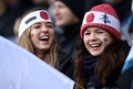 ラグビー国際親善試合、スコットランド対日本。声援を送る日本のファン（2013年11月9日撮影）。(c)AFP/IAN MACNICOL