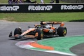24F1第16戦、イタリアGP決勝。レースに臨むマクラーレンのオスカー・ピアストリ（2024年9月1日撮影）。(c)Andrej ISAKOVIC/ AFP