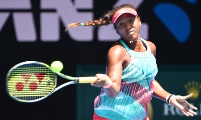 大坂、3回戦で元女王アザレンカに敗れる 全豪オープン