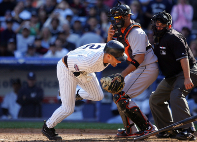 ジーター オリオールズ戦で死球受け負傷交代