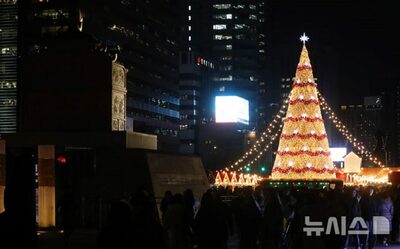 これはけしからん「クリスマス直前の便乗値上げ」…韓国・デートの予約、足元を見る店側