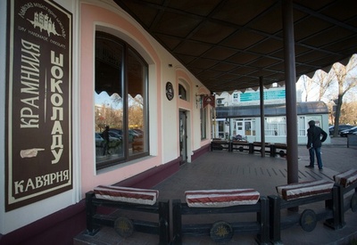 親露派「首都」ドネツク、最後のウクライナ語カフェが閉店