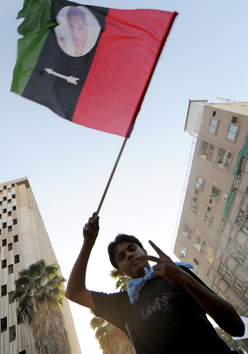 パキスタンのムシャラフ大統領「まだ辞任しない」、野党側は強気の姿勢