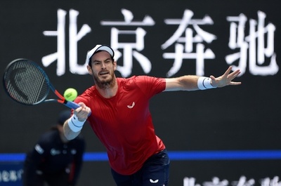 マレー、同胞ノーリー退け中国OP3回戦に進出