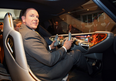 モナコで再生可能エネルギーとエコカーの見本市「EVER」開幕