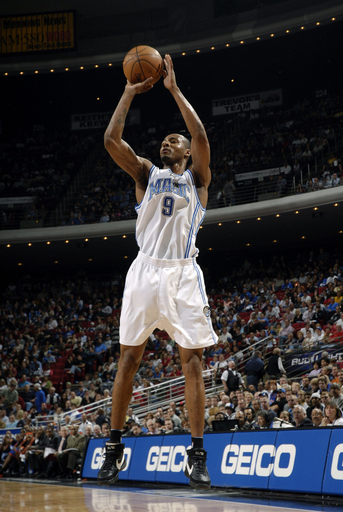 マジック ニックス降しシーズン19勝目