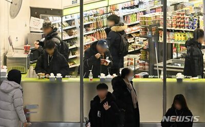 “飲食費高騰時代”の韓国・新社会人、関心は「お金を使わない食事」…低価格コーヒー、会社負担の会食