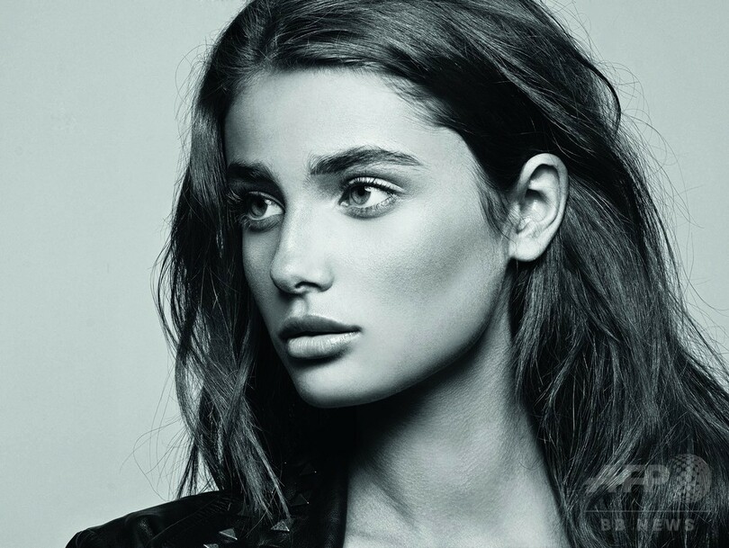 「ランコム」新アンバサダーにテイラー・ヒル就任