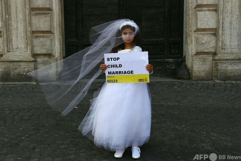 夫殺害した児童婚の「花嫁」 絞首刑執行 イラン