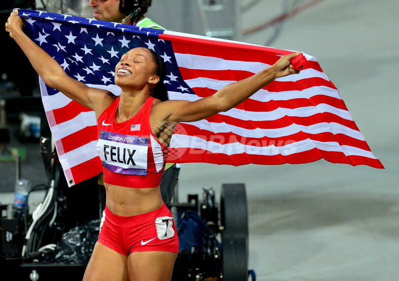 米国のフェリックスが女子200メートルで金メダル