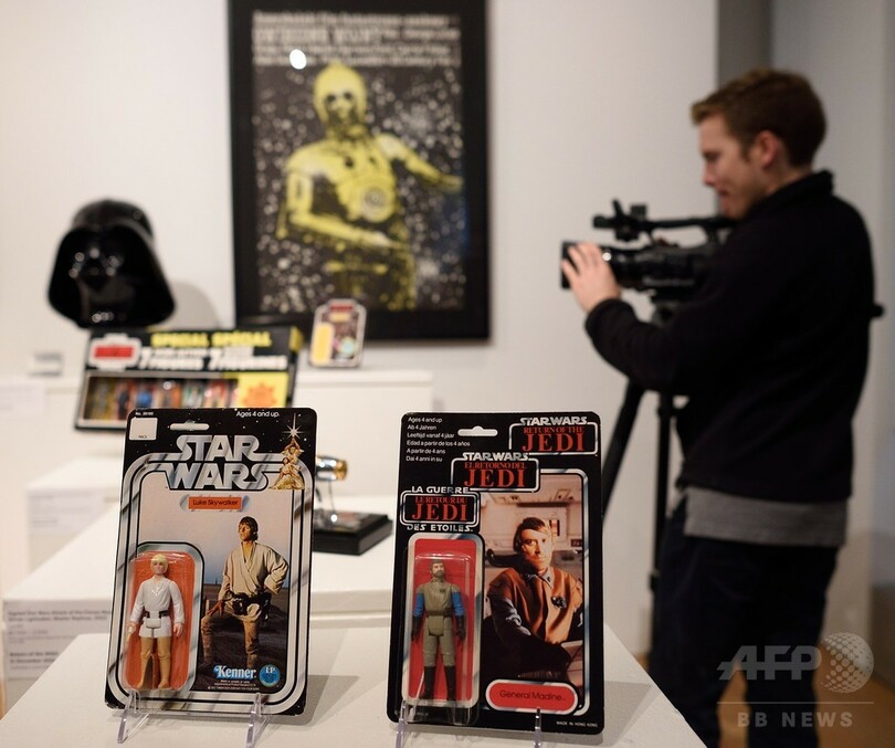 ルークの人形220万円？スター・ウォーズの希少グッズ競売へ