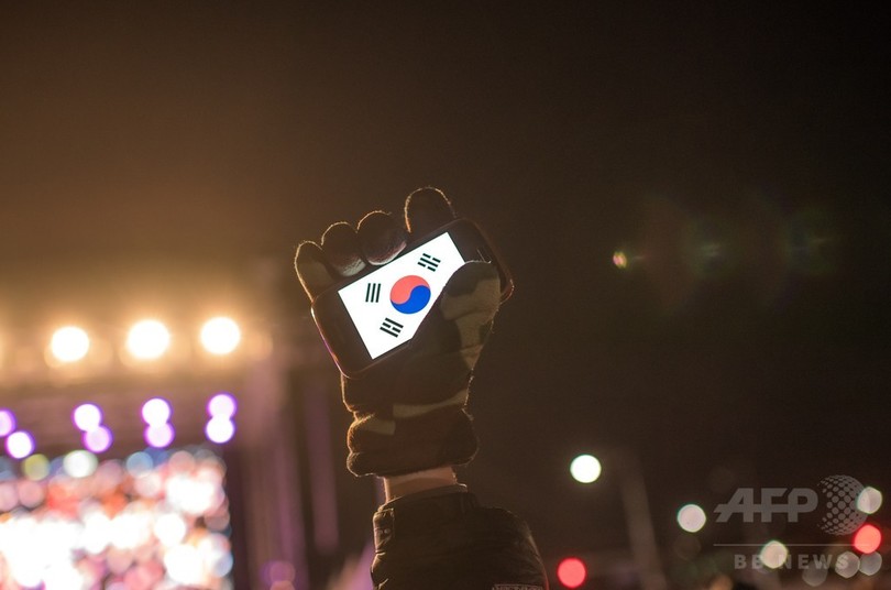 韓国海軍の女性将校が自殺、上官から性的暴行か 韓国海軍の女性将校が自殺、上官から性的暴行か