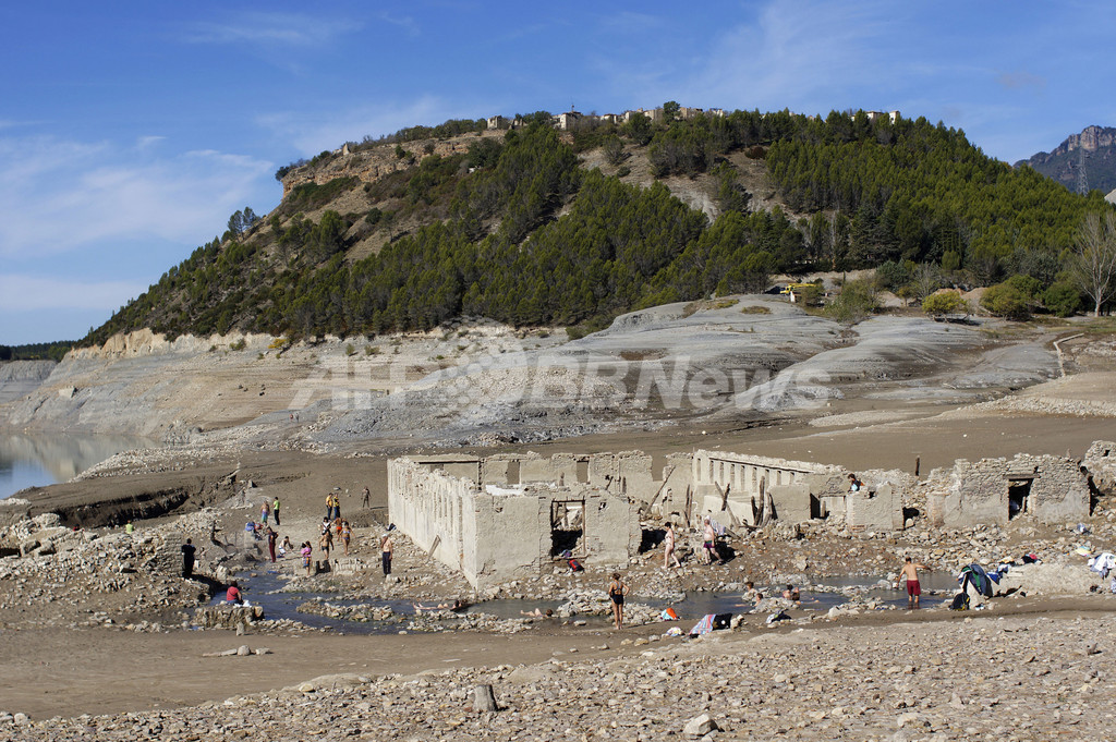 遺跡の隣で露天温泉はいかが？スペイン