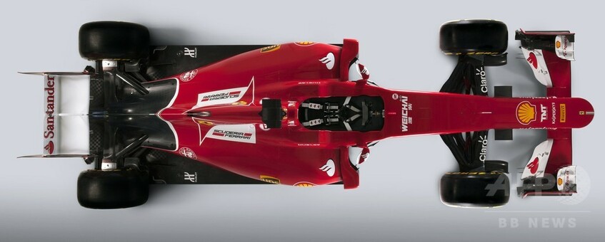 フェラーリ、2015年の新型車「SF15-T」を発表 写真13枚 国際