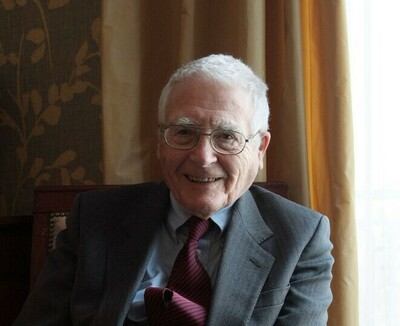 「ガイア理論」の英科学者ラブロック氏死去 103歳