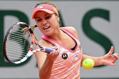 ケニンが「GS女王」の気概見せ逆転勝利、女子ツアー開幕戦