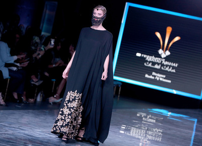 クウェートでファッションウィーク、地元デザイナーらが新作発表