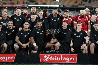 オールブラックス、トンガに102点圧勝 ジョーダンが歴代2位の5T