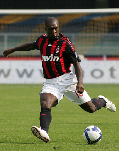 ACミラン キエーボを下し3位を堅持