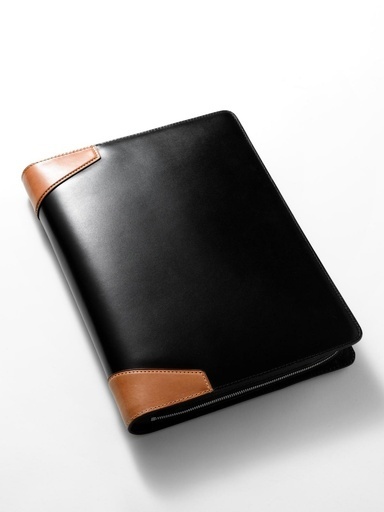 「J.M. WESTON」がレディースラインの国内本格展開開始