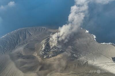 ジャーナリストら8人行方不明 インドネシア火山噴火取材で