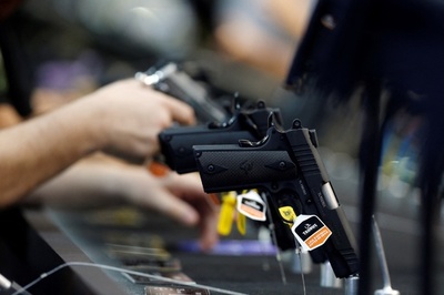 銃で家族殺害か、9歳児逮捕 米