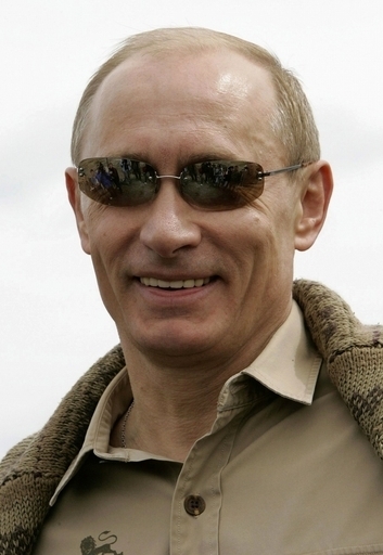 ウオツカでもプーチン首相が格上？「メドベデフ」売り上げ伸びず