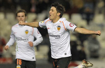 バレンシア アルメリアに競り勝ち連敗を止める