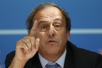 FIFA倫理委の調査部門、ブラッター氏とプラティニ氏の重罰を要求