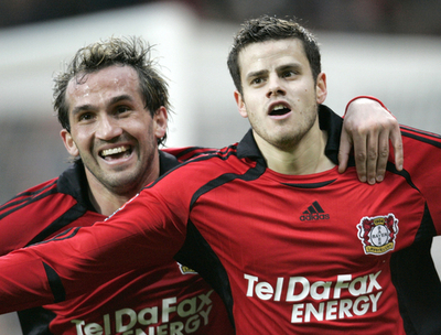 レバークーゼン ホームでハノーバーに完勝