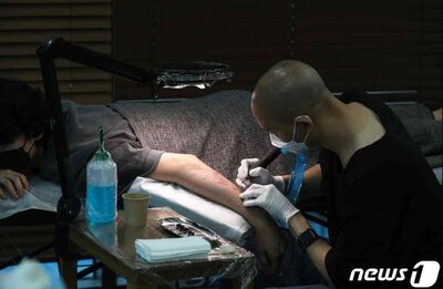 韓国で高まる“青少年へのタトゥー被害”注意報 (下)