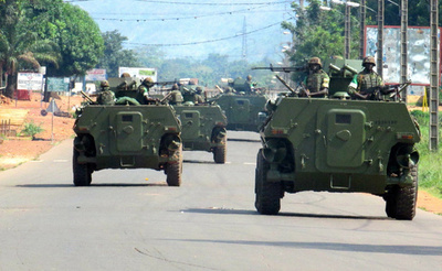 中央アフリカ、平和維持軍が民兵組織に「宣戦布告」
