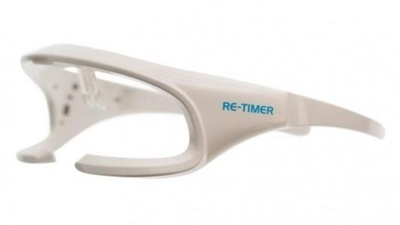 時差ぼけ対策、眼鏡型デバイスでばっちり