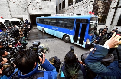  「ナッツ事件」の大韓航空前副社長、公判開始