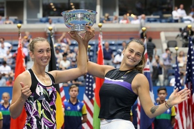 メルテンス/サバレンカ組が女子複V、バーティは連覇ならず 全米OP