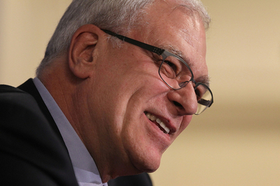 ジャクソンHC勇退へ、王者レイカーズがプレーオフ敗退