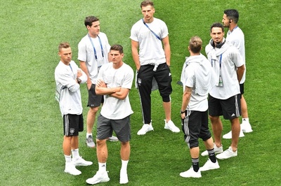 王者ドイツ、けがから復帰のエジルやノイアーがW杯初戦に先発