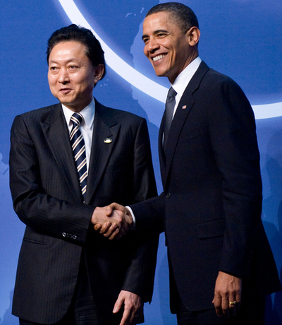 「鳩山首相は最大の敗者」、米紙コラムに「非礼」と官房長官