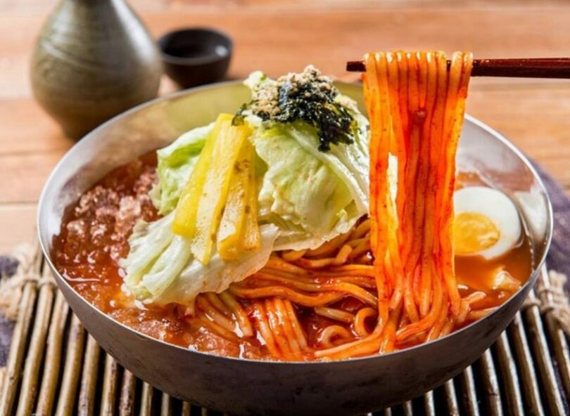 慶尚北道（キョンサンプクト）百年店ナドゥリのチョルミョン（写真=中小ベンチャー企業省提供）(c)NEWSIS