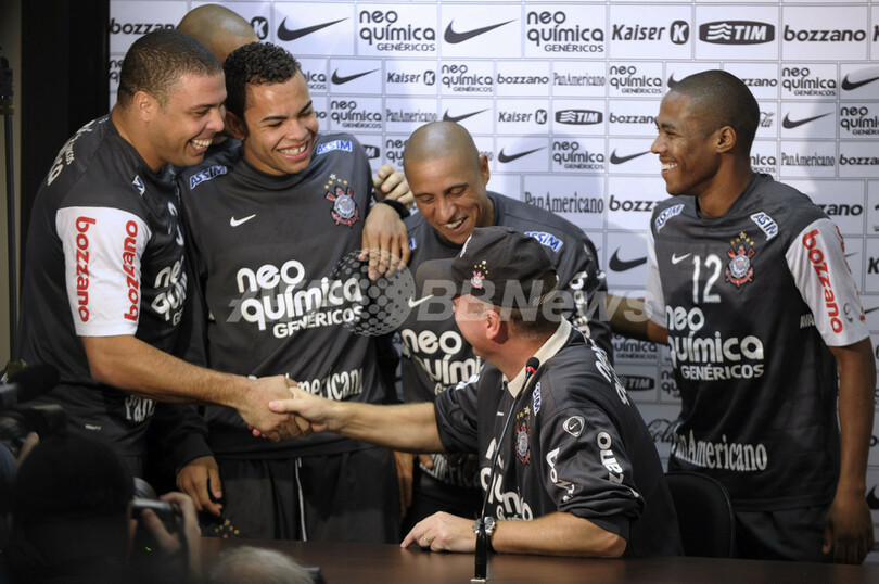 ブラジル次期代表監督はメネゼス氏に