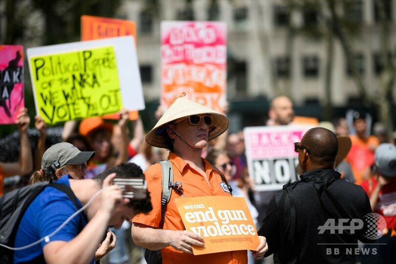 米NYで母親たちの抗議集会、銃購入時の規制強化訴え