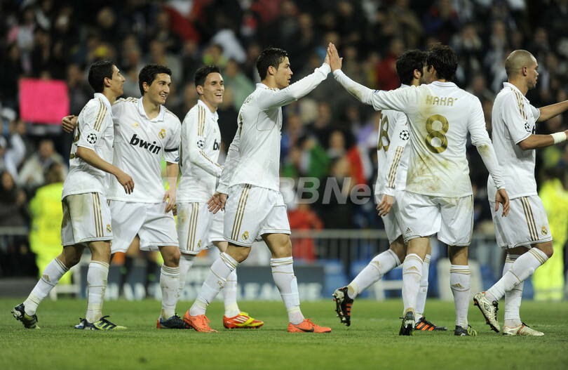 レアル・マドリード、ロナウドの2得点でアポエル退け4強 欧州CL